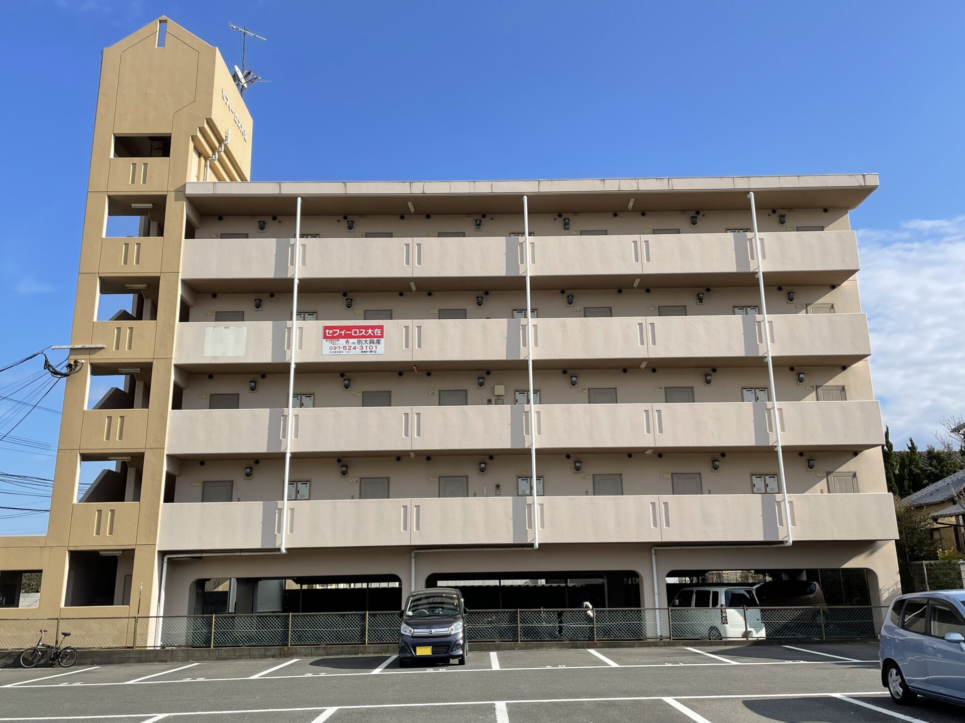 大分市 セフィーロス大在 屋上・外壁塗装工事 ビフォー